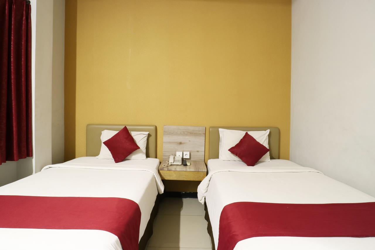 Hotel Blue Pacific Τζακάρτα Εξωτερικό φωτογραφία